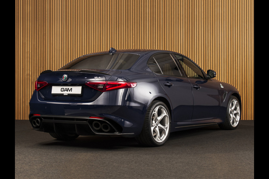 Alfa Romeo Giulia 2.9 V6 Quadrifoglio Blu Olandese