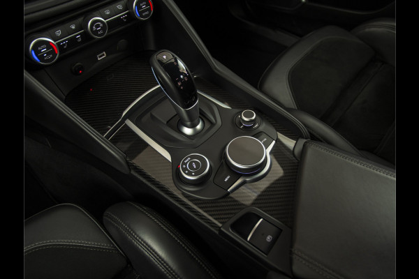 Alfa Romeo Giulia 2.9 V6 Quadrifoglio Blu Olandese