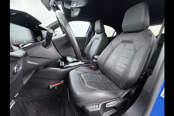 Opel Mokka-e Ultimate 50kWh Leer-Stoel+Massage Adap.Cruise Warmtepomp LED-Matrix Navi Ecc 360°CameraTwo-Tone Lak Apple Carplay Android Auto SOH 91% Keyless Stuur-Stoelverwarming Lmv 18" Lane Assist DAB+ Regen-Lichtsensor Zeer compleet! € 42.000 nieuw! Slechts 1498kg licht!!!