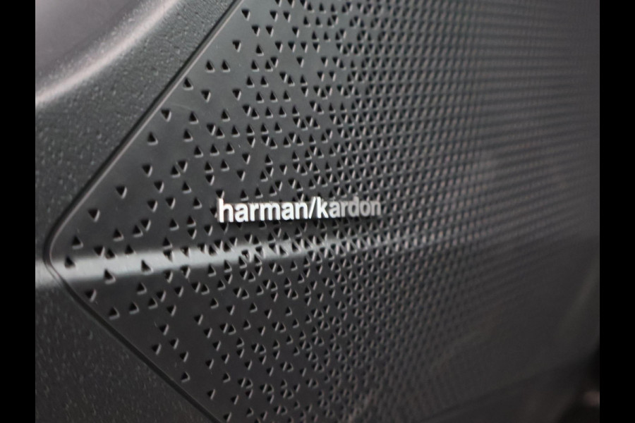 Kia Niro EV EXECUTIVELINE 64.8 kWh + SCHUIFDAK | LEDER | HARMAN/KARDON | STOELVENTILATIE | HEAD-UP