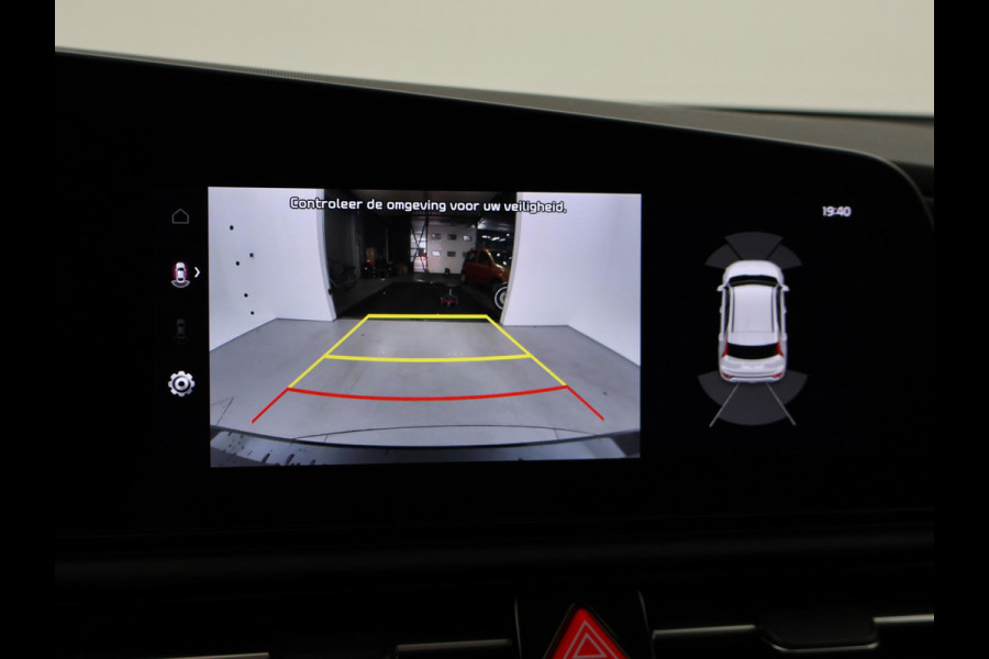 Kia Niro EV EXECUTIVELINE 64.8 kWh + SCHUIFDAK | LEDER | HARMAN/KARDON | STOELVENTILATIE | HEAD-UP