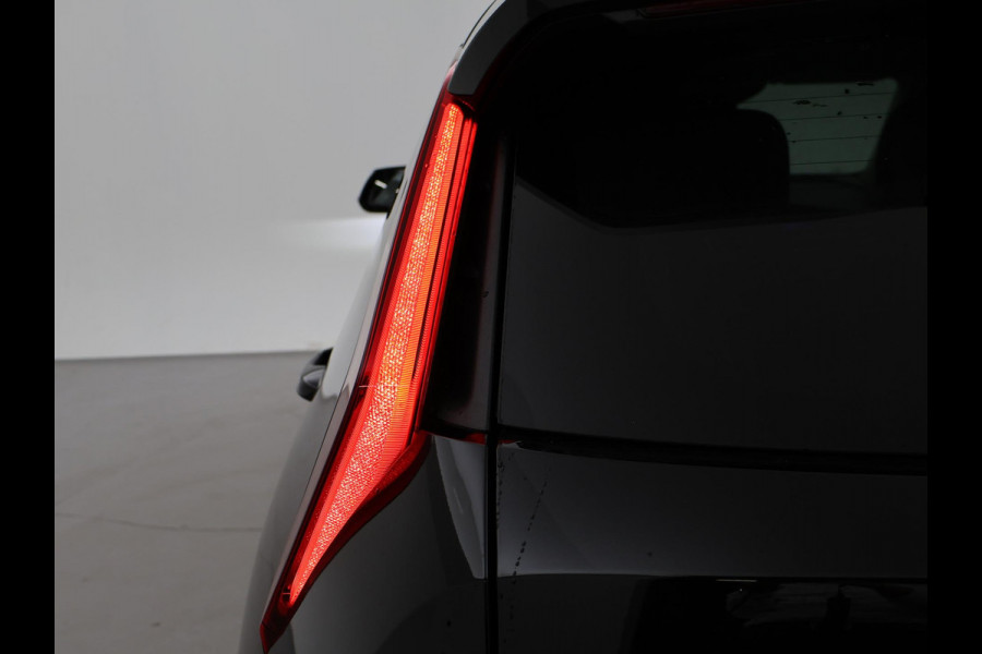 Kia Niro EV EXECUTIVELINE 64.8 kWh + SCHUIFDAK | LEDER | HARMAN/KARDON | STOELVENTILATIE | HEAD-UP