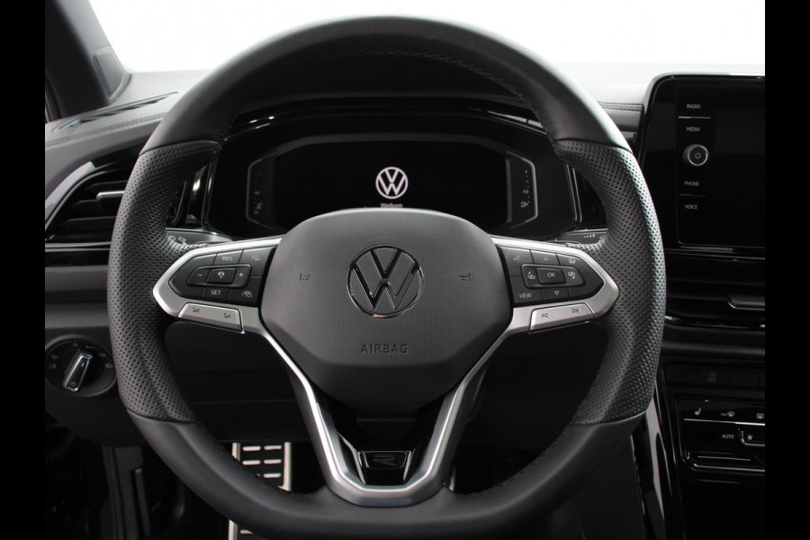 Volkswagen T-Roc 1.5 TSI DSG R-Line Edition Black Pack | Panorama dak | Climate Control | Adaptive Cruise Control | Camera | Navigatie | Apple Carplay/Android Auto