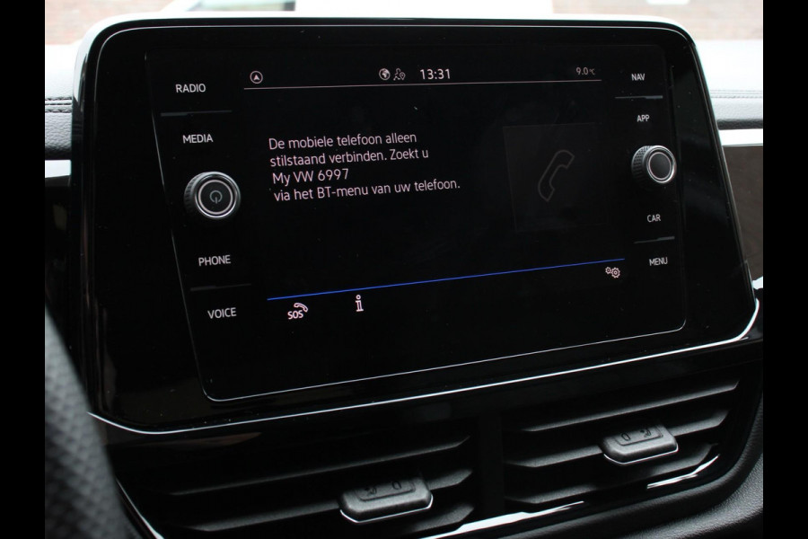 Volkswagen T-Roc 1.5 TSI DSG R-Line Edition Black Pack | Panorama dak | Climate Control | Adaptive Cruise Control | Camera | Navigatie | Apple Carplay/Android Auto