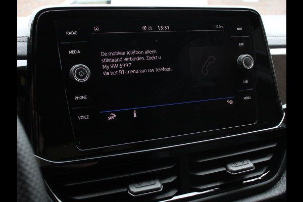 Volkswagen T-Roc 1.5 TSI DSG R-Line Edition Black Pack | Panorama dak | Climate Control | Adaptive Cruise Control | Camera | Navigatie | Apple Carplay/Android Auto