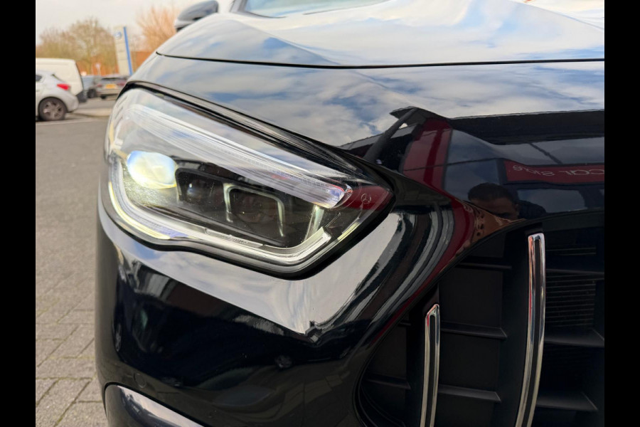 Mercedes-Benz GLA AMG 45 S 4MATIC+