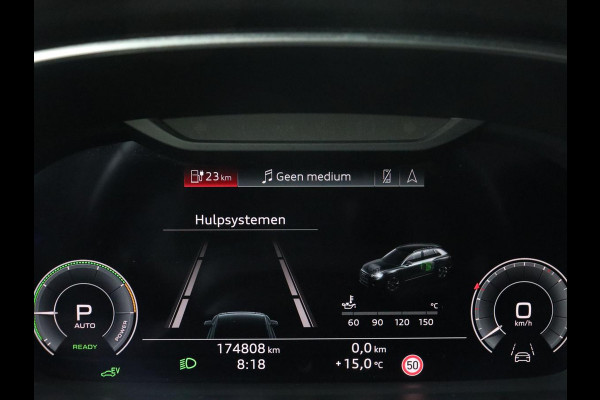 Audi Q3 45 TFSIe S edition | Leder | Stoelverwarming | Adaptive cruise | Camera | Carplay | Sfeerverlichting | Navigatie | Sonos 3D Sound | Climate control | Parkeerhulp | Full LED | S Line | PHEV | Plug In