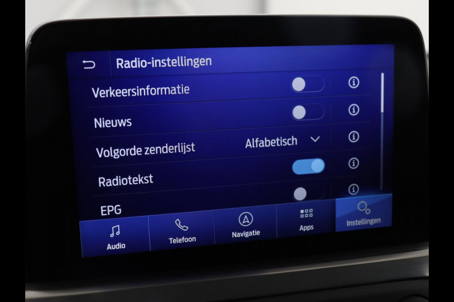 Ford Focus 1.0 EcoBoost Titanium | Adaptive Cruise | Bang & Olufsen | Stoel & Stuurverwarming | Camera | Full LED | Park Assist | DAB+ | Climate control | Parkeerhylp | Carplay | Navigatie