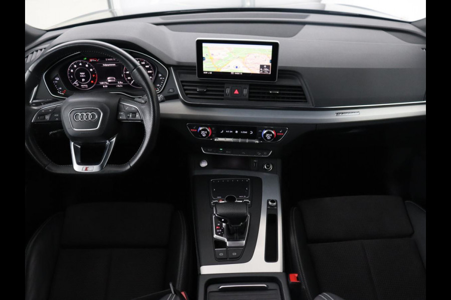 Audi Q5 55 TFSIe quattro S edition | Panoramadak | Carplay | Stoelverwarming | Trekhaak | Adaptive cruise | 20'' | Leder/Alcantara | Camera | Navigatie | DAB | Virtual Cockpit | Full LED | S Line | PHEV | Plug In