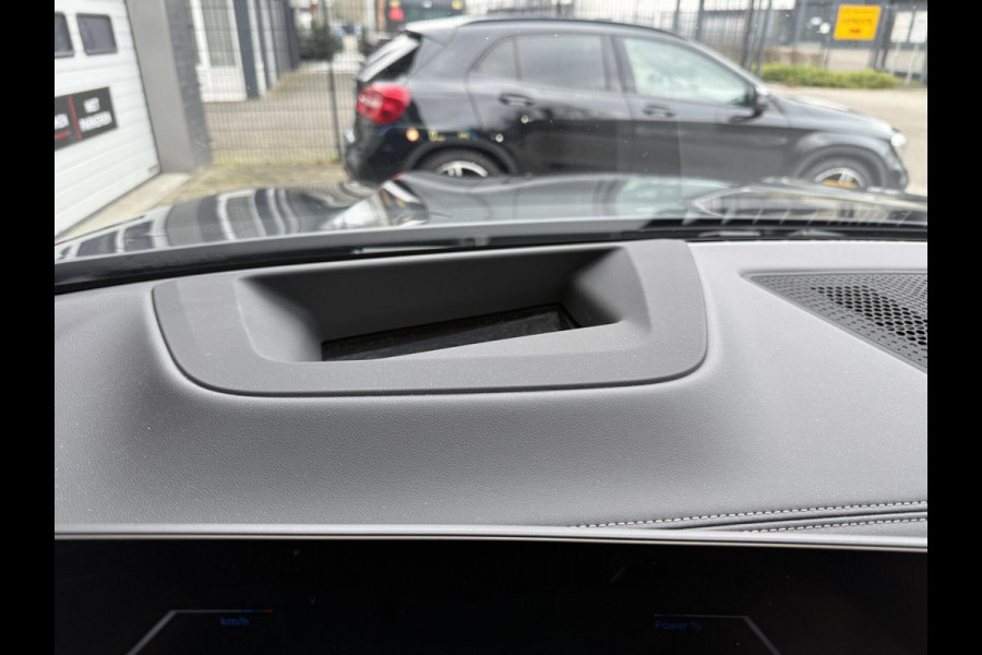 BMW X5 xDrive50e M SPORT HEADUP PANO 22 INCH