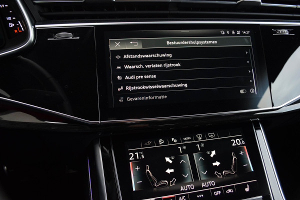 Audi Q8 55 TFSI e Quattro / 2x S-line/ Standkachel/ Luchtvering/ Panoramadak/ Trekhaak/ 280kW (381PK)