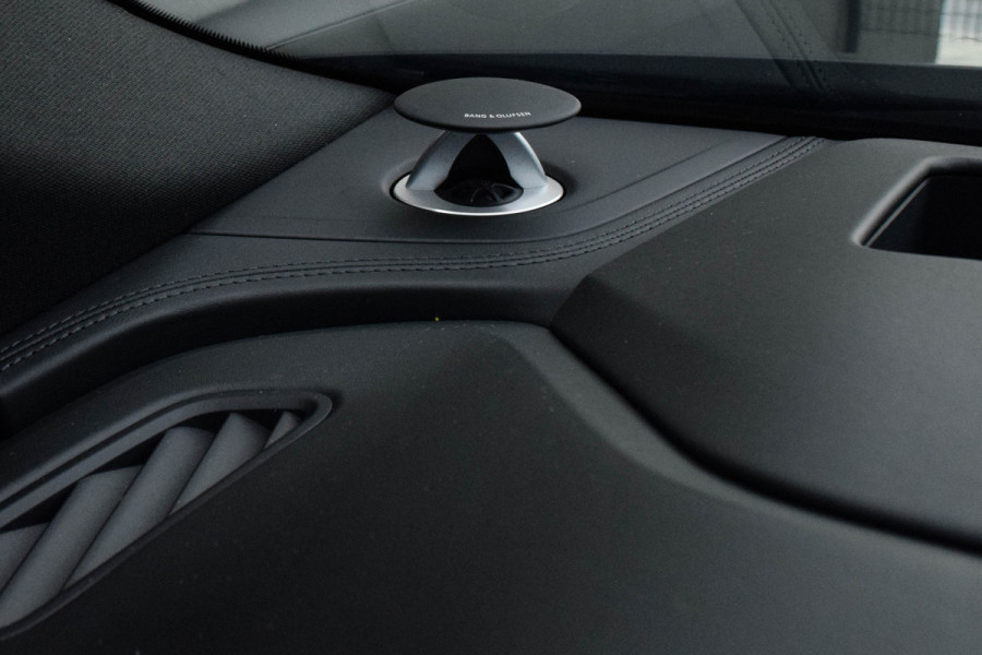 Audi Q8 55 TFSI e Quattro / 2x S-line/ Standkachel/ Luchtvering/ Panoramadak/ Trekhaak/ 280kW (381PK)