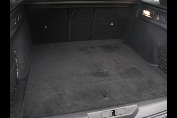 Peugeot 308 1.6 PHEV Active Pack Business | Stoelverwarming | Half leder | Sportstoelen | Carplay | Parkeerhulp | Full LED | Climate control | Bluetooth | Cruise control | Plug In