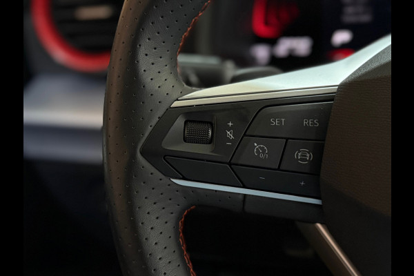 Seat Ibiza 1.0 EcoTSI FR Business Connect DSG | Navigatie | PDC voor + achter | LED Pakket | Carplay