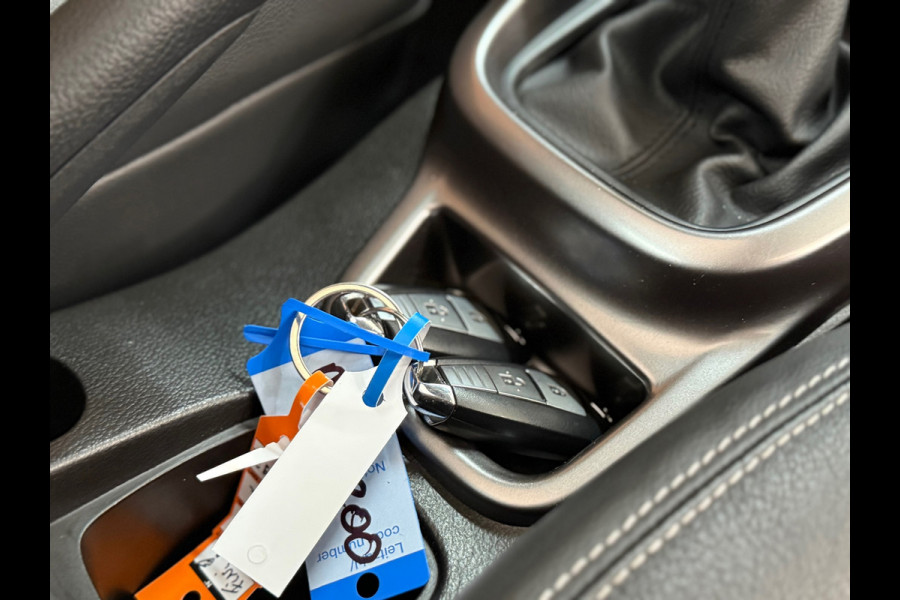 Suzuki Vitara 1.4 Boosterjet Style Smart Hybrid | Panoramadak | Adaptive Cruise Control