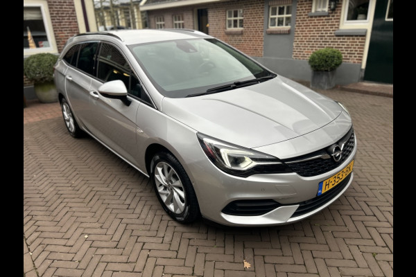 Opel Astra Sports Tourer 1.2 130pk Eleg. Navi, Camera, Carplay, Trekhaak, NL-auto