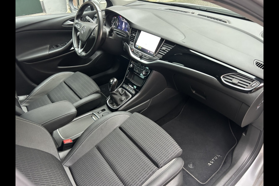 Opel Astra Sports Tourer 1.2 130pk Eleg. Navi, Camera, Carplay, Trekhaak, NL-auto