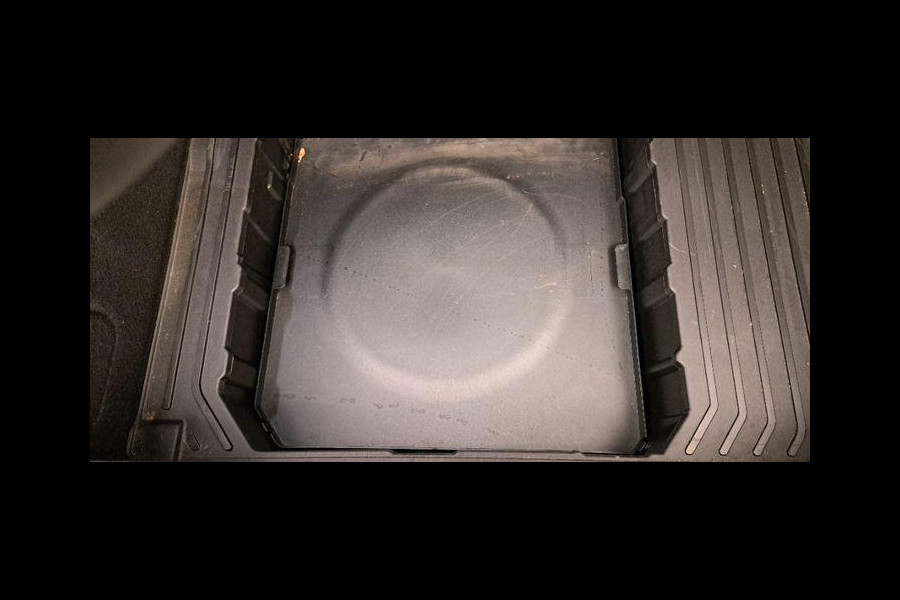 Ford Puma 1.0 EcoBoost Hybrid ST-Line 125pk | Winterpack | SYNC 4 Navigatie | Achteruitrijcamera | Reserve wiel