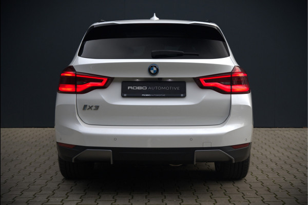 BMW iX3 High Executive 80 kWh | Panoramadak | Keyless | Stoelverwarming | Harman Kardon | Memory Seat | Head-Up Display | 360 Camera | Adaptief Onderstel | Trekhaak | Adaptive LED | Elektrische Stoelen | Apple Carplay | N