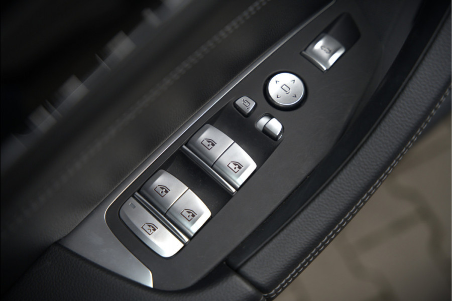 BMW iX3 High Executive 80 kWh | Panoramadak | Keyless | Stoelverwarming | Harman Kardon | Memory Seat | Head-Up Display | 360 Camera | Adaptief Onderstel | Trekhaak | Adaptive LED | Elektrische Stoelen | Apple Carplay | N