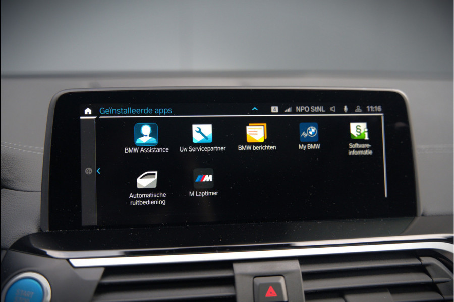 BMW iX3 High Executive 80 kWh | Panoramadak | Keyless | Stoelverwarming | Harman Kardon | Memory Seat | Head-Up Display | 360 Camera | Adaptief Onderstel | Trekhaak | Adaptive LED | Elektrische Stoelen | Apple Carplay | N