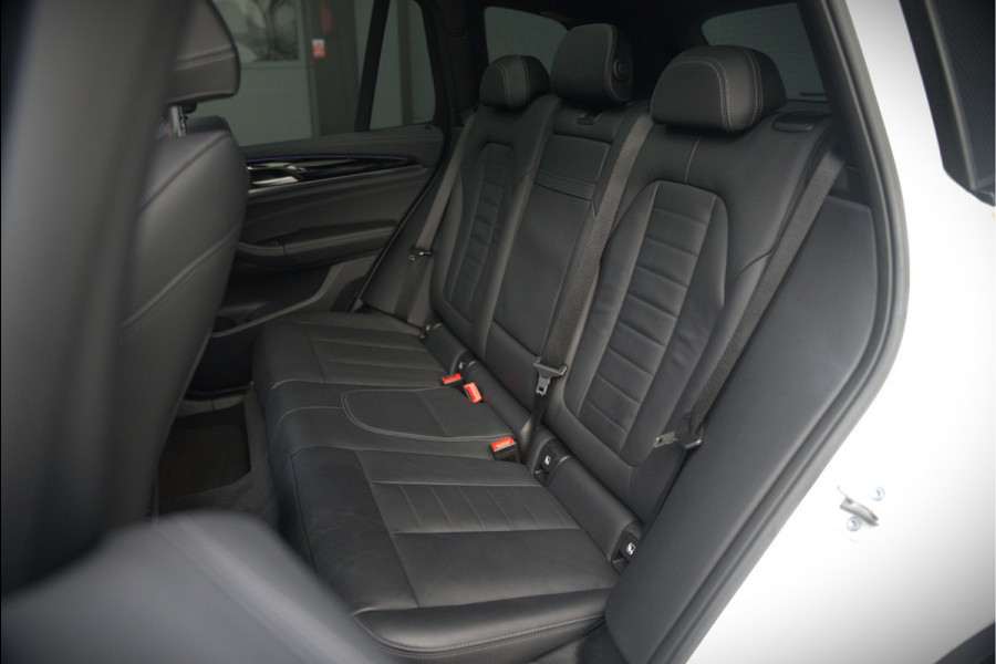 BMW iX3 High Executive 80 kWh | Panoramadak | Keyless | Stoelverwarming | Harman Kardon | Memory Seat | Head-Up Display | 360 Camera | Adaptief Onderstel | Trekhaak | Adaptive LED | Elektrische Stoelen | Apple Carplay | N