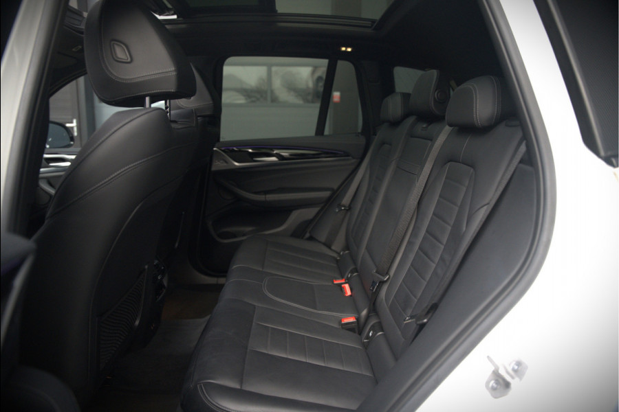BMW iX3 High Executive 80 kWh | Panoramadak | Keyless | Stoelverwarming | Harman Kardon | Memory Seat | Head-Up Display | 360 Camera | Adaptief Onderstel | Trekhaak | Adaptive LED | Elektrische Stoelen | Apple Carplay | N