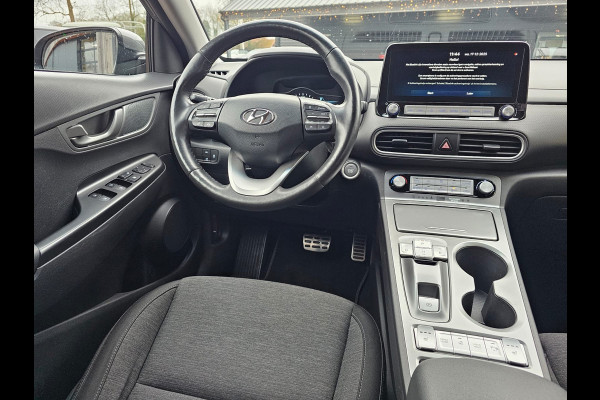 Hyundai Kona EV Comfort 39 kWh | Stoelverwarming | Krell | Navi |  All-seasons | Camera | Stuurverwarming | Rijklaar |