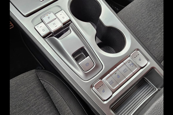 Hyundai Kona EV Comfort 39 kWh | Stoelverwarming | Krell | Navi |  All-seasons | Camera | Stuurverwarming | Rijklaar |