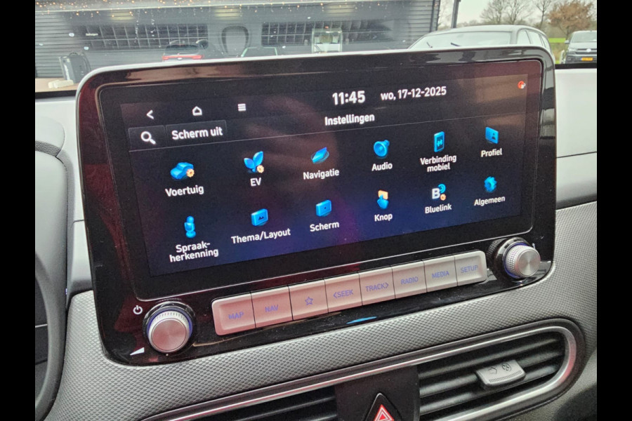 Hyundai Kona EV Comfort 39 kWh | Stoelverwarming | Krell | Navi |  All-seasons | Camera | Stuurverwarming | Rijklaar |