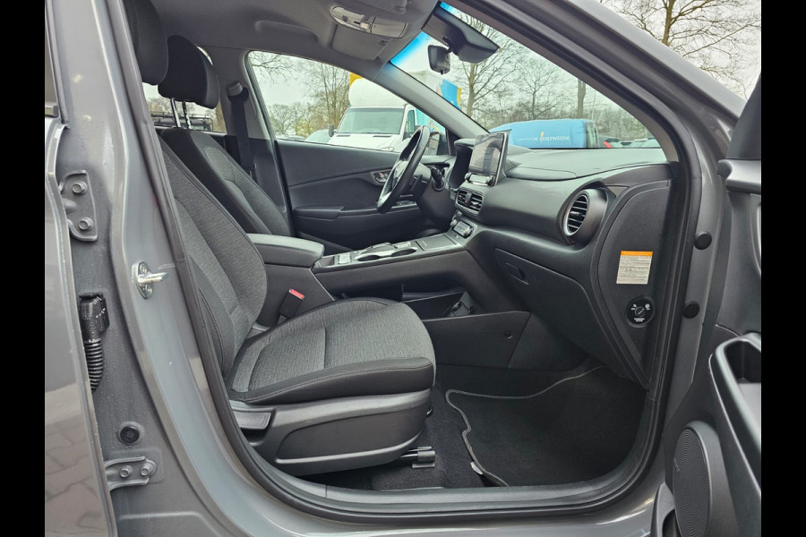 Hyundai Kona EV Comfort 39 kWh | Stoelverwarming | Krell | Navi |  All-seasons | Camera | Stuurverwarming | Rijklaar |