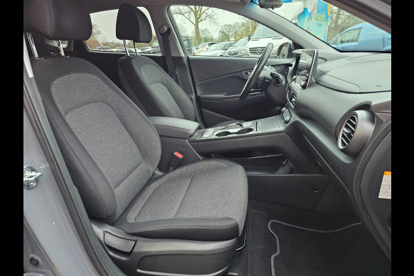 Hyundai Kona EV Comfort 39 kWh | Stoelverwarming | Krell | Navi |  All-seasons | Camera | Stuurverwarming | Rijklaar |
