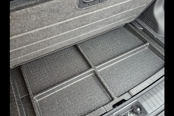 Hyundai Kona EV Comfort 39 kWh | Stoelverwarming | Krell | Navi |  All-seasons | Camera | Stuurverwarming | Rijklaar |