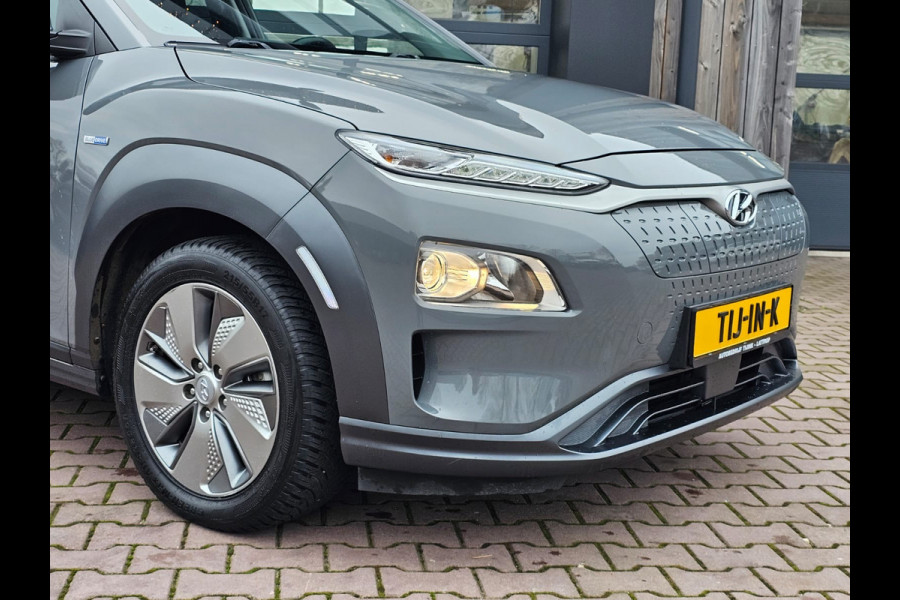 Hyundai Kona EV Comfort 39 kWh | Stoelverwarming | Krell | Navi |  All-seasons | Camera | Stuurverwarming | Rijklaar |