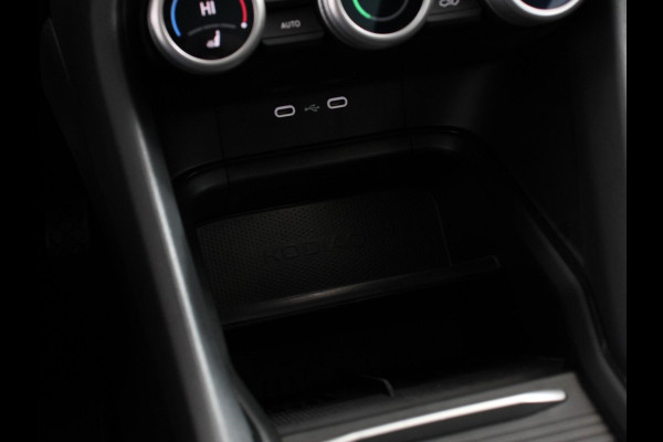 Škoda Kodiaq 1.5 ETSI MHEV DSG 7P AUTOMAAT Selection | Navigatie | Apple Carplay / Android Auto | Parkeersensoren V+A | Camera | Adaptive Cruise Control | Climate Control