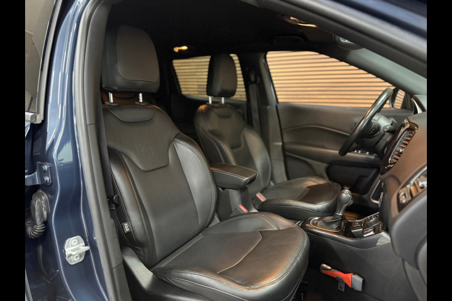 Jeep Compass 4xe 240 Plug-in Hybrid Electric S | Alpine | 19' inch | Leder | Trekhaak | LED