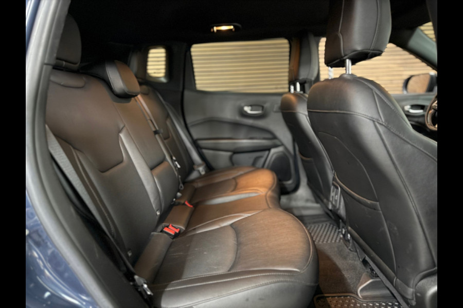 Jeep Compass 4xe 240 Plug-in Hybrid Electric S | Alpine | 19' inch | Leder | Trekhaak | LED