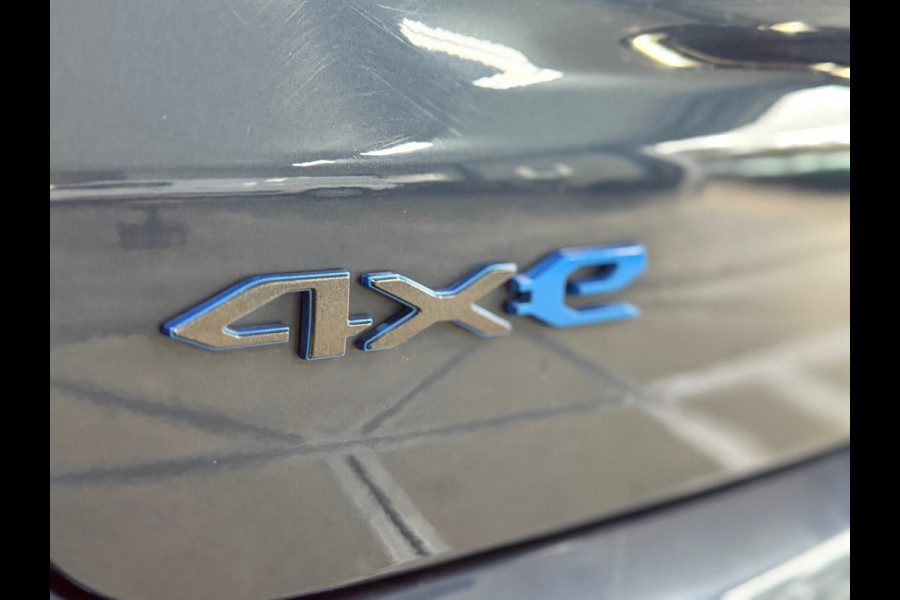 Jeep Compass 4xe 240 Plug-in Hybrid Electric S | Alpine | 19' inch | Leder | Trekhaak | LED