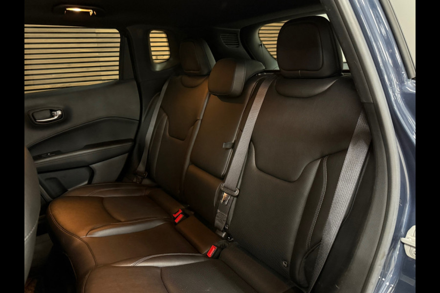 Jeep Compass 4xe 240 Plug-in Hybrid Electric S | Alpine | 19' inch | Leder | Trekhaak | LED