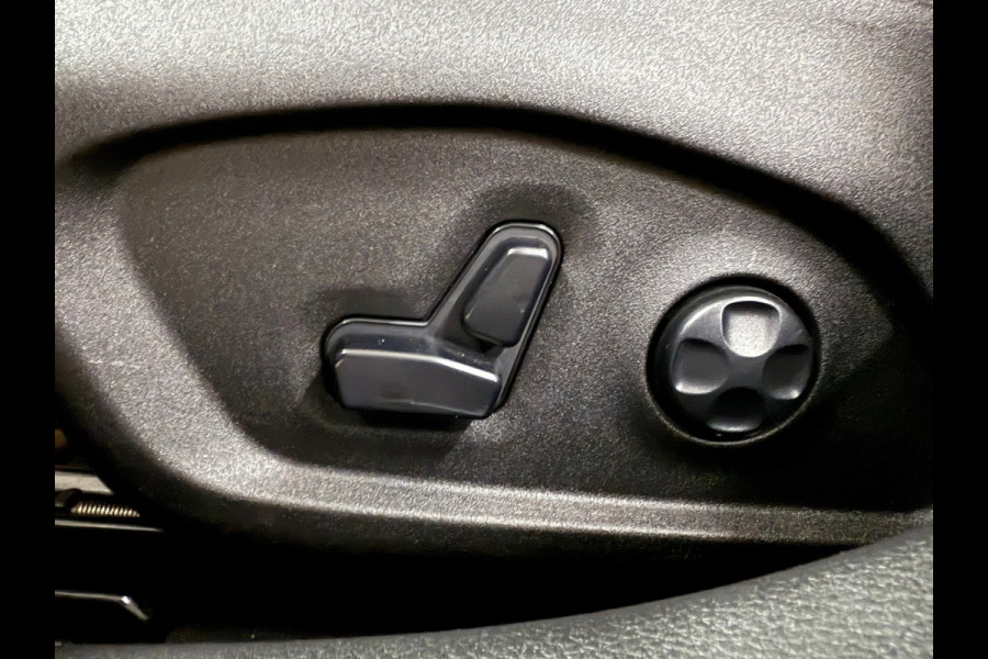 Jeep Compass 4xe 240 Plug-in Hybrid Electric S | Alpine | 19' inch | Leder | Trekhaak | LED