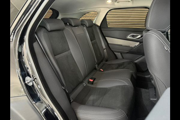 Land Rover Range Rover Velar 2.0 P250 Turbo AWD | Trekhaak | 20' inch | Camera | Alcantara