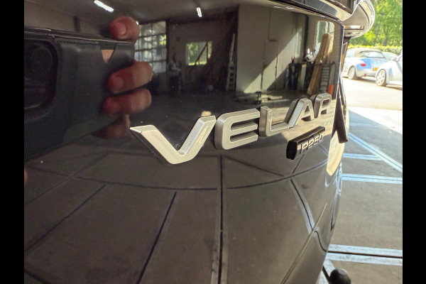Land Rover Range Rover Velar 2.0 P250 Turbo AWD | Trekhaak | 20' inch | Camera | Alcantara