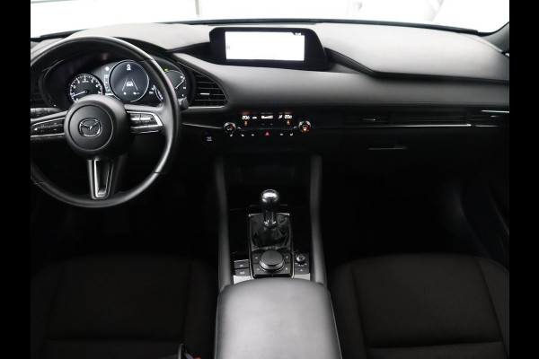 Mazda 3 2.0 e-SkyActiv-X 180 Comfort Bose | Head-Up | Stoel & stuurverwarming | Adaptive cruise | Carplay | Camera | Navigatie | Full LED | Parkeerhulp | Climate control