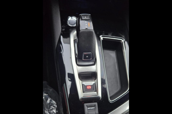 Peugeot 3008 1.2 PureT. |GT Line |EAT8 Automaat |6M Garantie