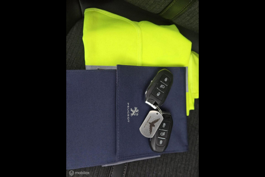 Peugeot 3008 1.2 PureT. |GT Line |EAT8 Automaat |6M Garantie