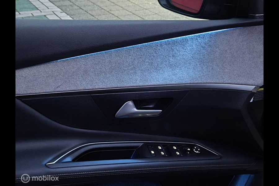 Peugeot 3008 GT Automaat – Panoramadak |Keyless |6M Garantie