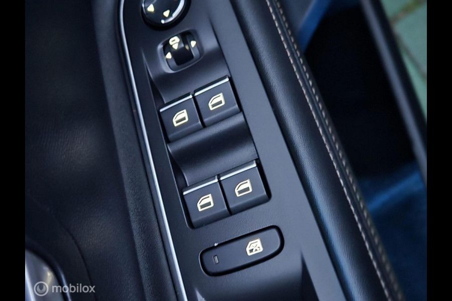 Peugeot 3008 GT Automaat – Panoramadak |Keyless |6M Garantie