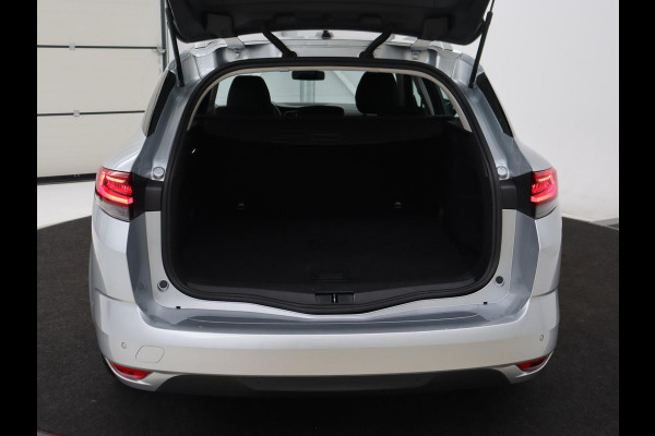 Renault Mégane 1.3 TCe140 Equilibre | Navigatie | Carplay | Keyless | Full LED | Digital Cockpit | Climate control | Parkeerhulp | Cruise control