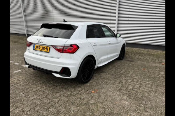 Audi A1 SPORTBACK 25 TFSI Pro Line S-Line,Navigatie,Carplay/Andriod,Cruisecontrol,stoelverwarming,Parkeersensoren,