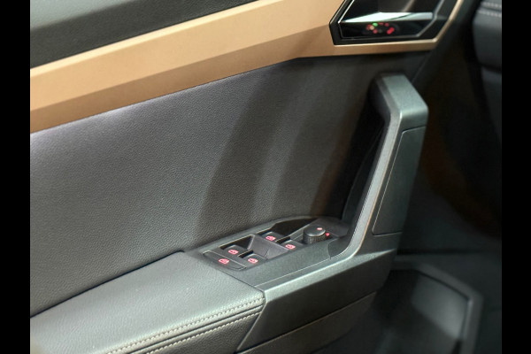 Seat Ibiza 1.0 TSI Excellence Automaat | Half Leer/Alcantara | Keyless | LED | Cruise Control | Climate Control